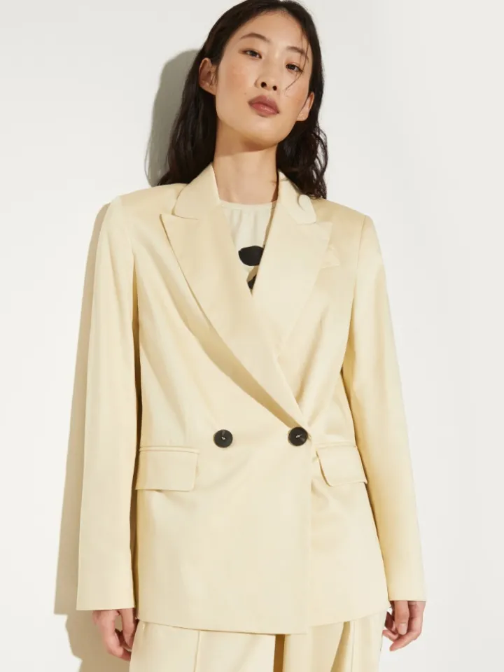 Double-breasted satin blazer - beige