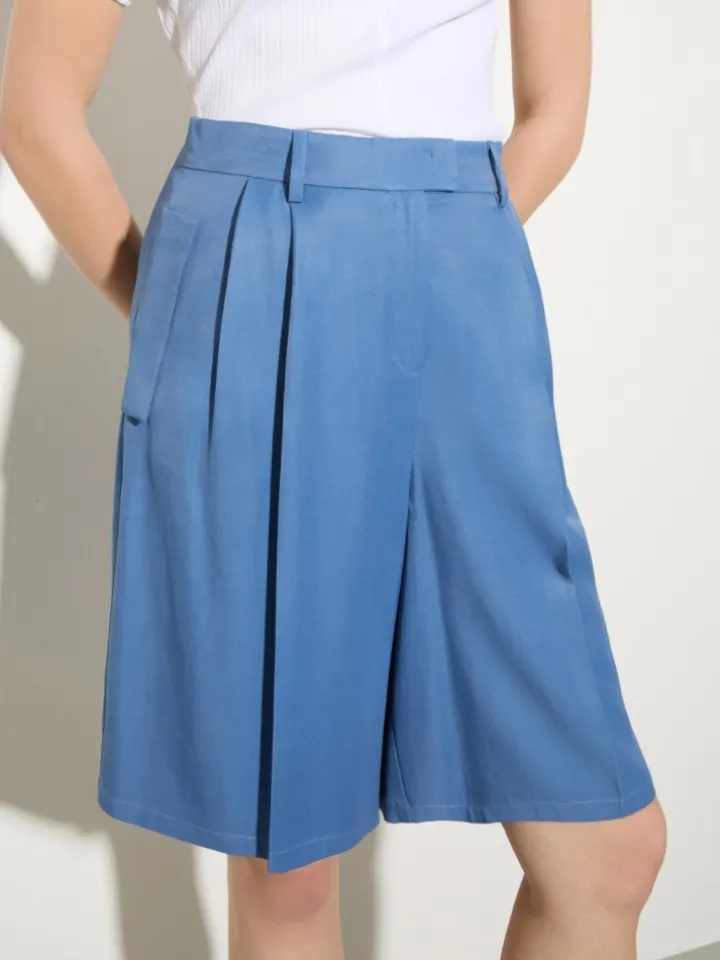 Fluid, wide-fit Bermuda shorts - avio
