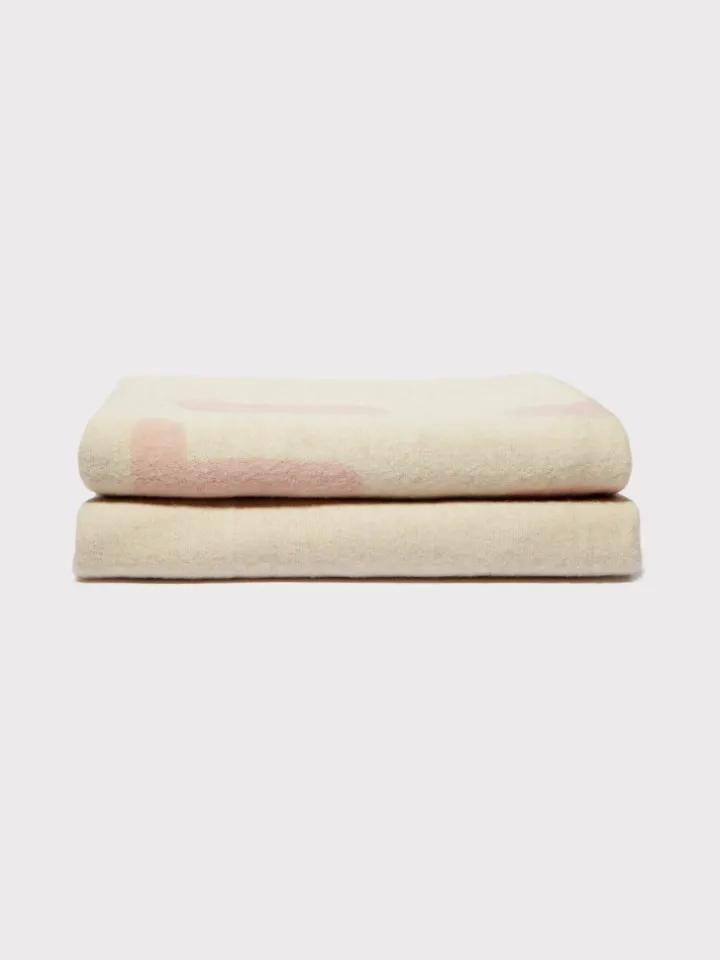 1-800 Gift Alert with Pietro Terzini blanket - wool white
