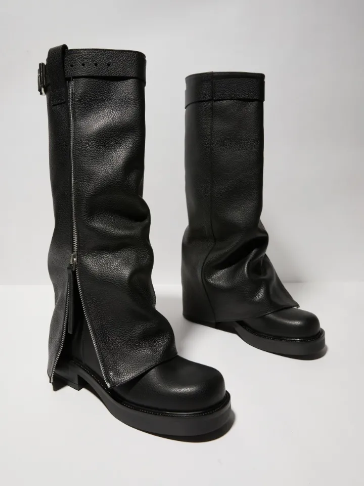 Leather biker boots - black