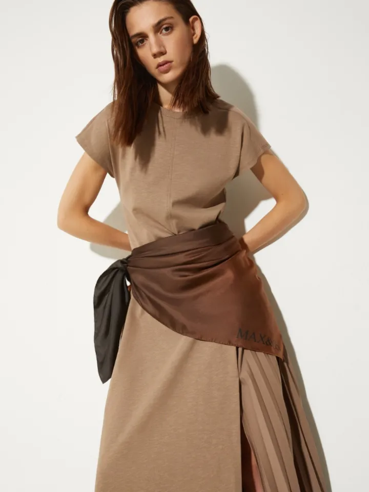 Maxi silk-twill scarf - rust