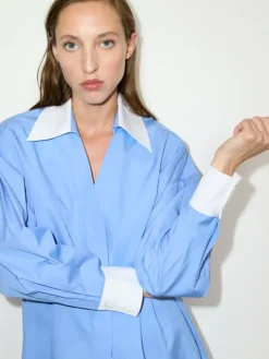 Oversized poplin shirt - light blue