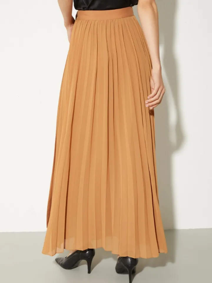Pleated georgette maxi skirt - amber