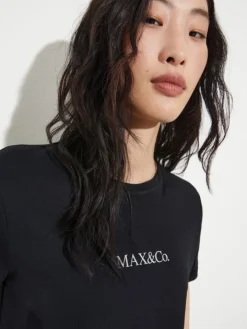 Slim-fit logo T-shirt - black