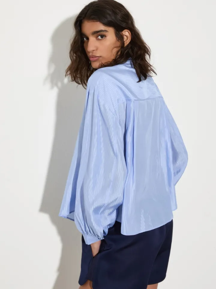 Striped textured shirt - light blue
